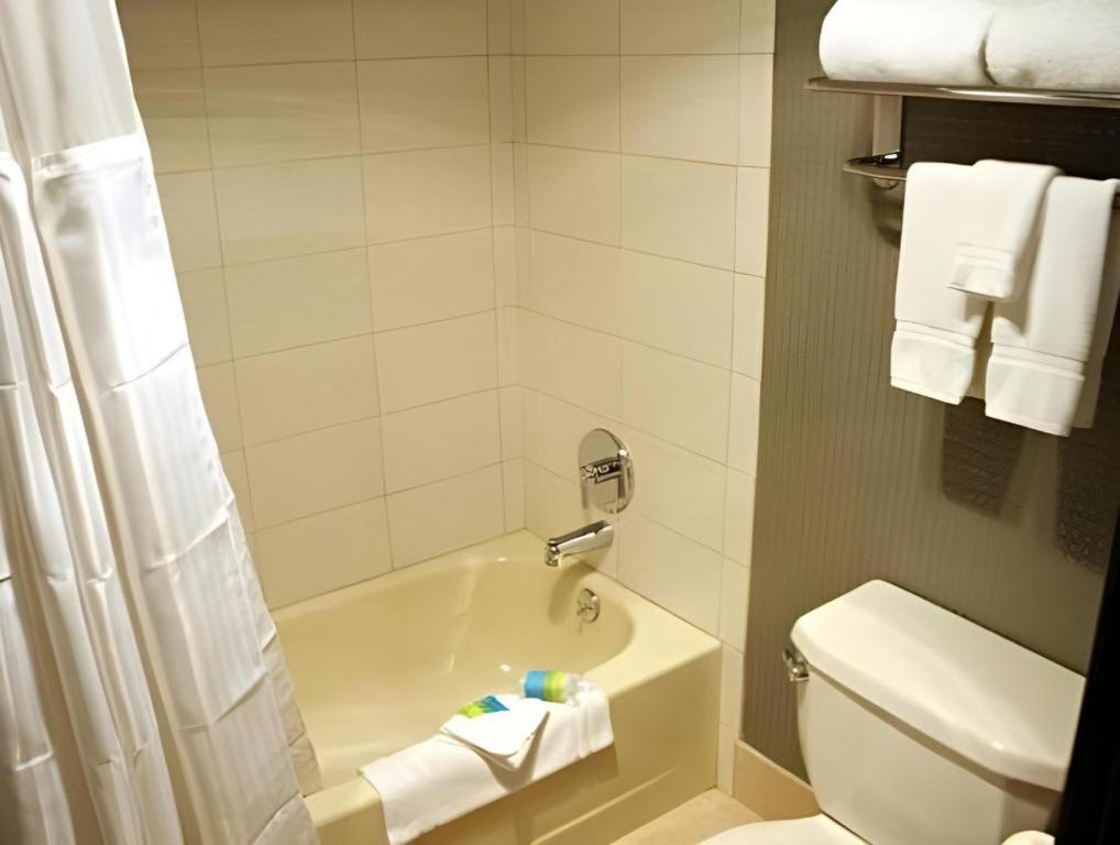 Ontario Gateway Hotel Eksteriør bilde